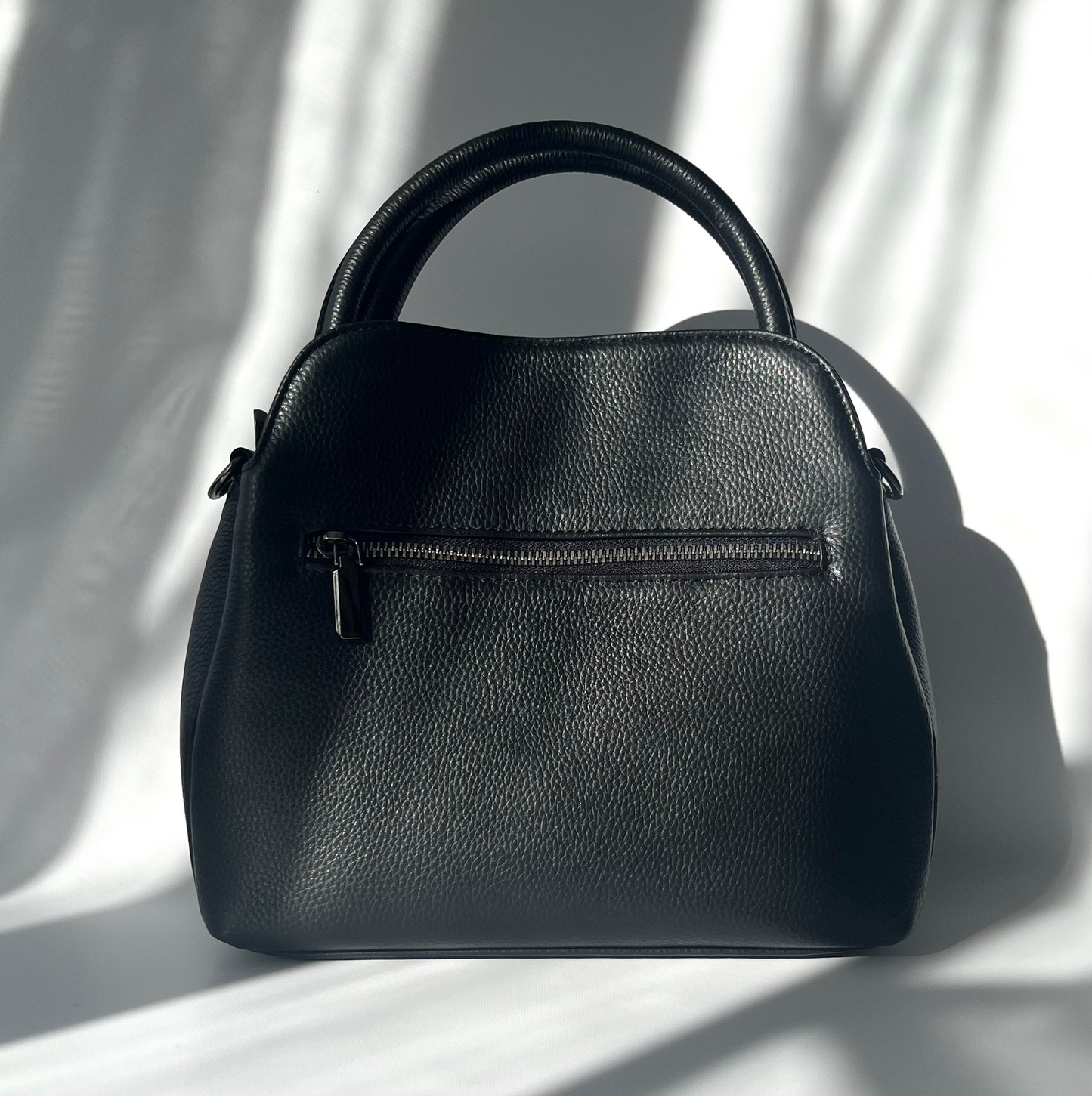Cube leather bag