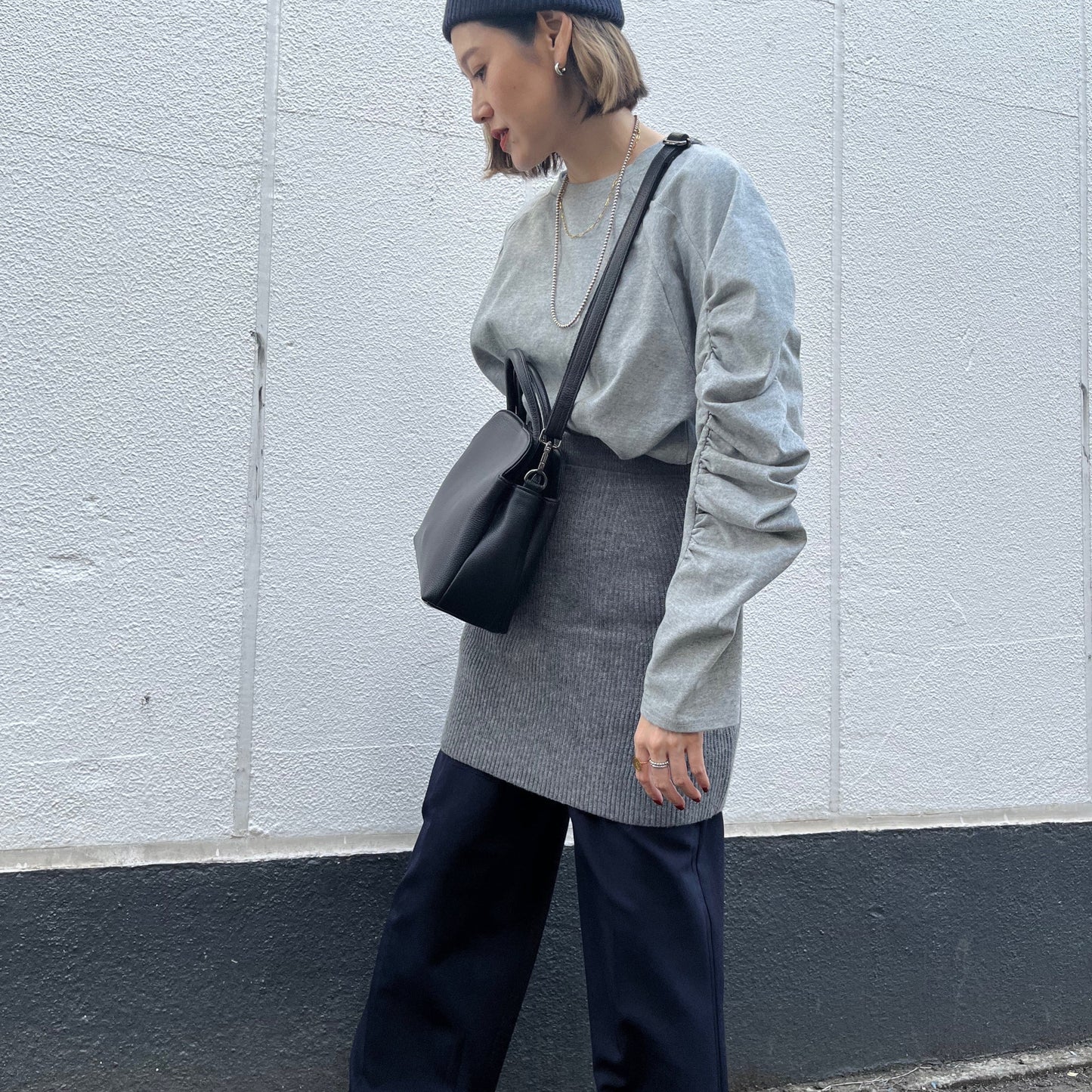 Cube leather bag 斜めがけ コーデ seloah