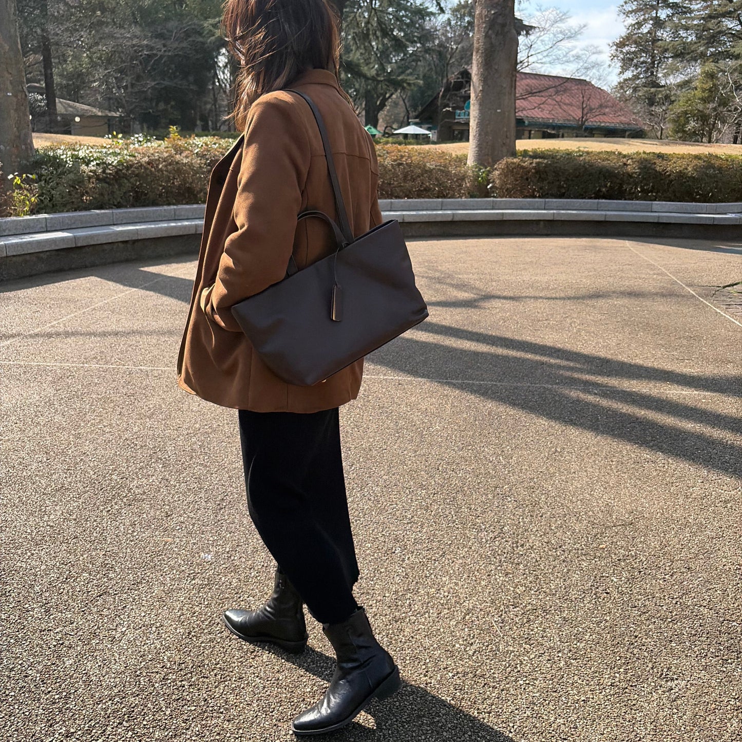 Anon(Brown)