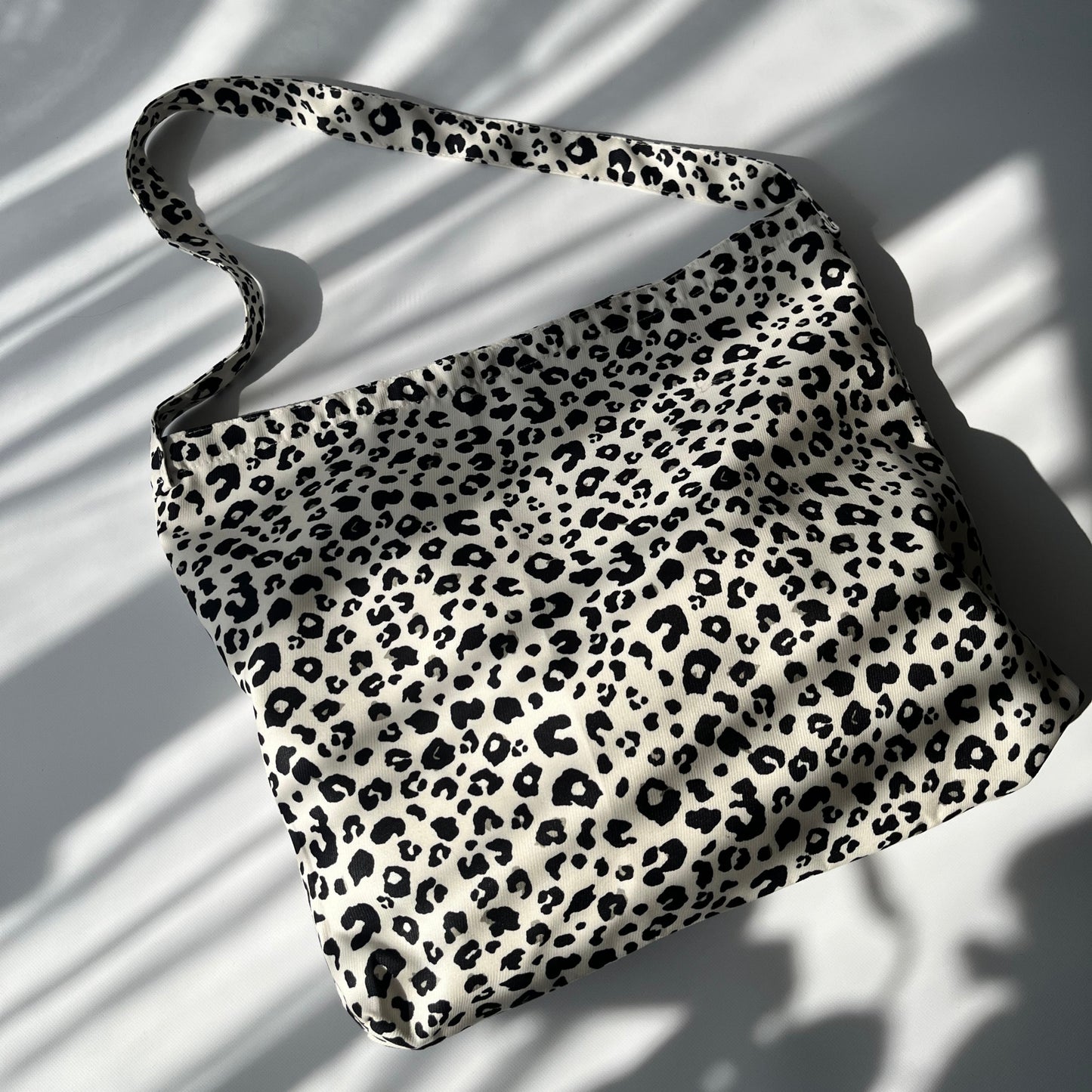 Lit shoulder(Leopard)