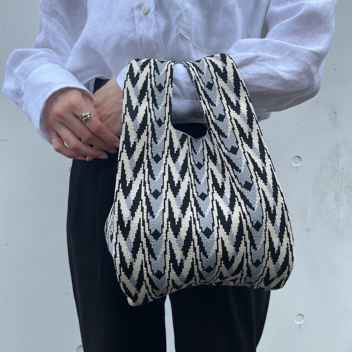 Wave knit bag(Black)