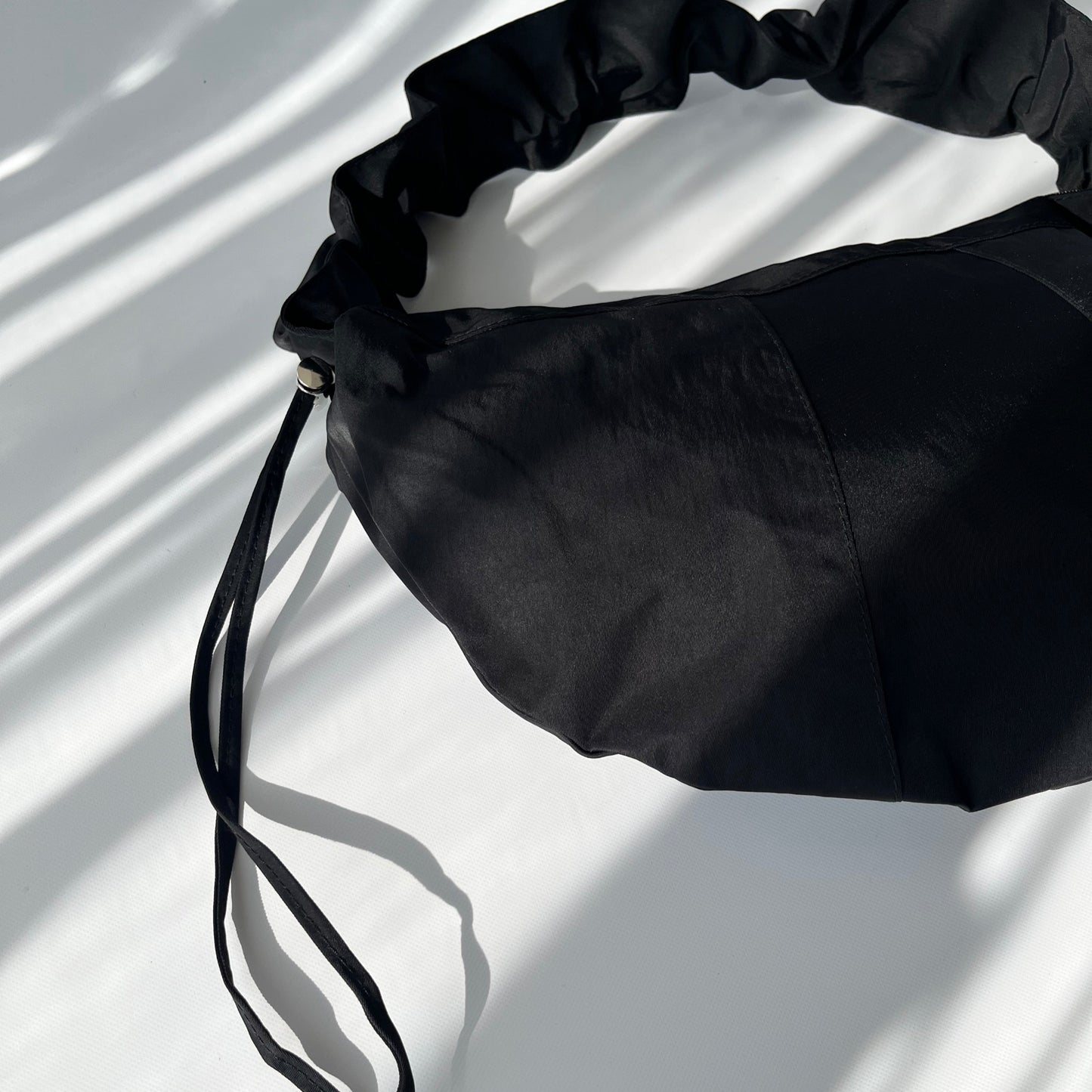 Shrink shoulder(Black)