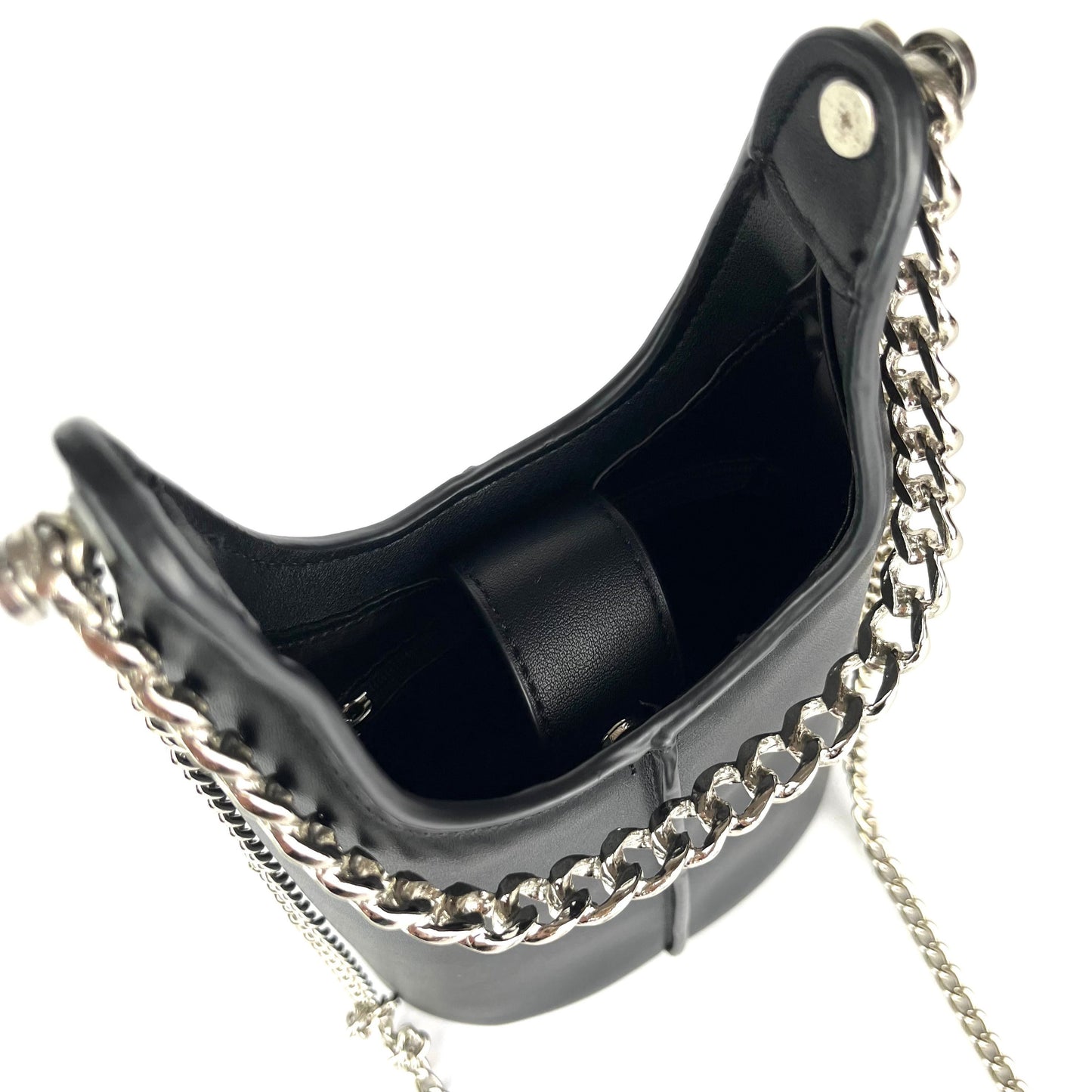 Chain shoulder bag