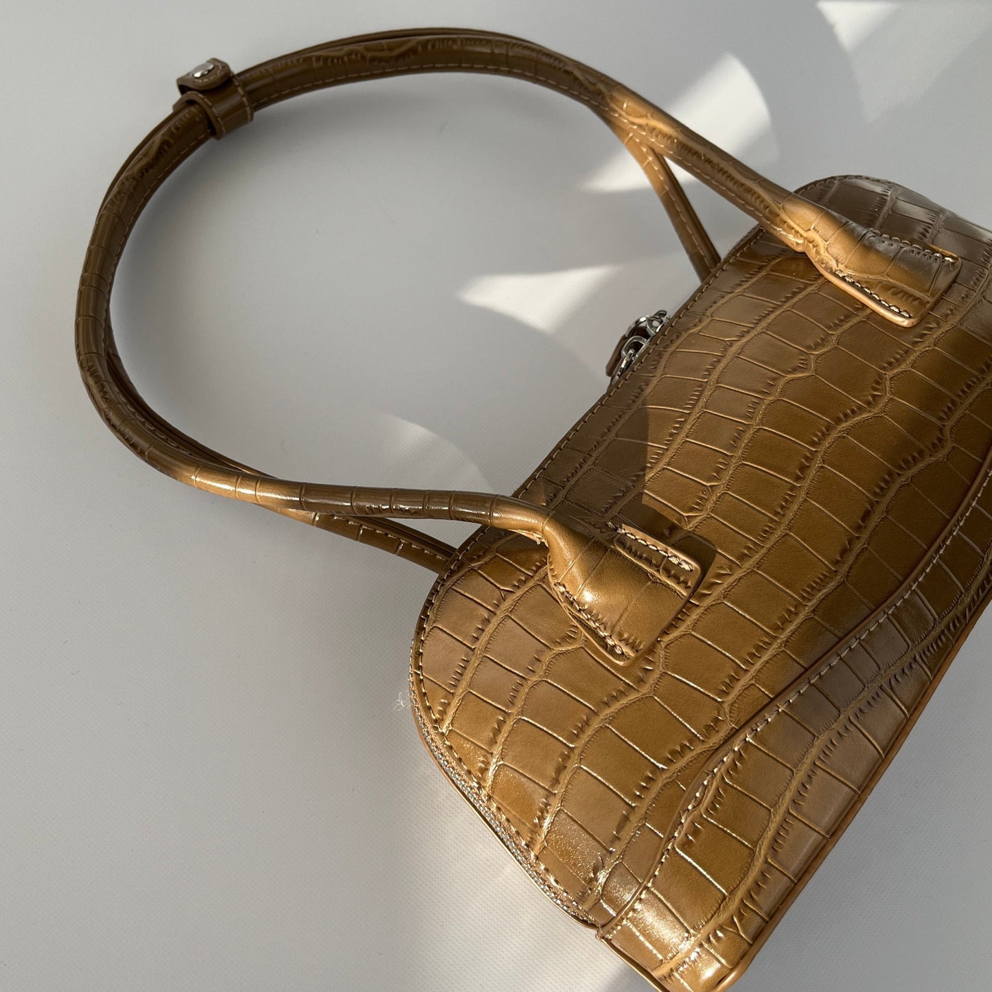 Crocodile shoulder bag (Khaki)